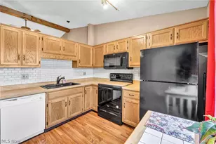 5279 Creekside Blvd, Brunswick, OH 44212 - Photo 14