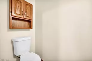 5279 Creekside Blvd, Brunswick, OH 44212 - Photo 28