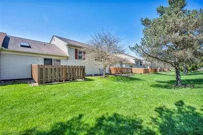 5279 Creekside Boulevard #07, Brunswick, OH 44212 - Photo 34