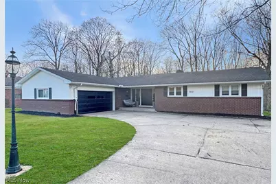 7230 Elmland Avenue, Poland, OH 44514 - Photo 1
