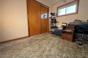 22179 Valley View Dr, West Lafayette, OH 43845 - Photo 14