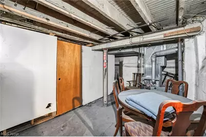 12831 Carrington Avenue, Loveland, OH 44135 - Photo 32