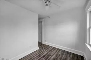 12831 Carrington Ave, Loveland, OH 44135 - Photo 24