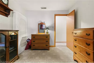 14560 Cenfield Street NE, Alliance, OH 44601 - Photo 20