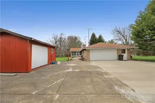 14560 Cenfield St NE, Alliance, OH 44601 - Photo 42