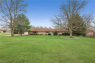 14560 Cenfield St NE, Alliance, OH 44601 - Photo 38