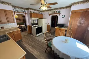 602 Crider Ave NE, New Philadelphia, OH 44663 - Photo 4