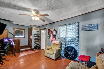 2342 16th Street SW, Akron, OH 44314 - Photo 8