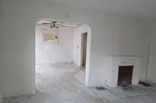 12800 Rexwood Ave, Garfield Heights, OH 44105 - Photo 8