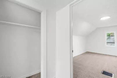 1146 Packard Drive, Akron, OH 44320 - Photo 24
