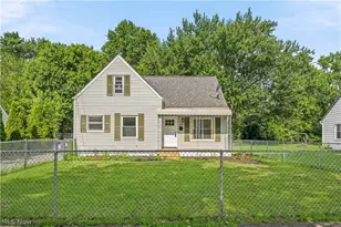 1146 Packard Dr, Akron, OH 44320 - Photo 1