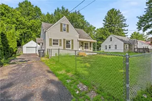 1146 Packard Dr, Akron, OH 44320 - Photo 2