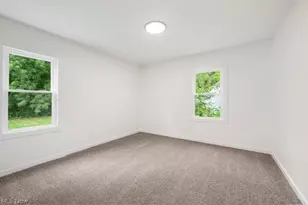1146 Packard Dr, Akron, OH 44320 - Photo 14