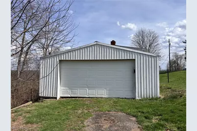 60945 Sandy Ridge Road, Barnesville, OH 43713 - Photo 8