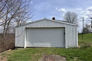 60945 Sandy Ridge Rd, Barnesville, OH 43713 - Photo 8