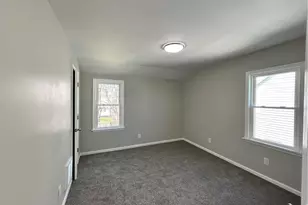 13623 Thornhurst Ave, Garfield Heights, OH 44105 - Photo 18