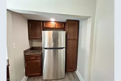 13623 Thornhurst Avenue, Garfield Heights, OH 44105 - Photo 8