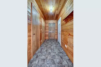 4747 Indian Hill Road SE, Uhrichsville, OH 44683 - Photo 6