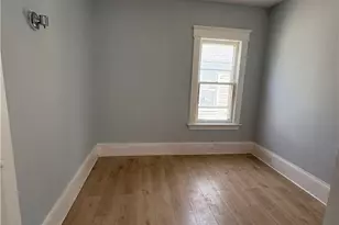 946 E 79th St, Loveland, OH 44103 - Photo 14