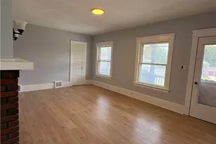 946 E 79th St, Loveland, OH 44103 - Photo 16