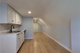 946 E 79th St, Loveland, OH 44103 - Photo 20