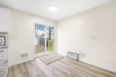 1155 Stanwood Avenue, Akron, OH 44314 - Photo 16