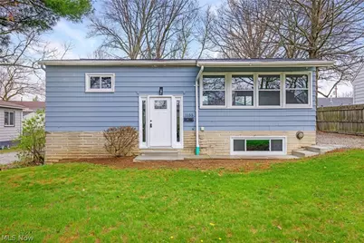 1155 Stanwood Avenue, Akron, OH 44314 - Photo 2