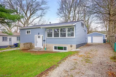 1155 Stanwood Avenue, Akron, OH 44314 - Photo 1