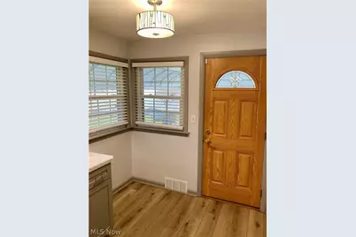 2305 S Schenley Avenue, Youngstown, OH 44511 - Photo 4