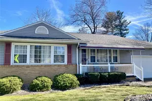 2305 S Schenley Ave, Youngstown, OH 44511 - Photo 2