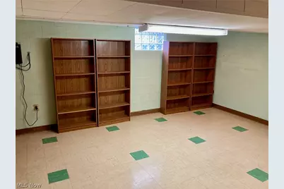 2305 S Schenley Avenue, Youngstown, OH 44511 - Photo 44