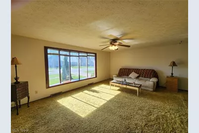 8165 Midland Road, Mentor, OH 44060 - Photo 2