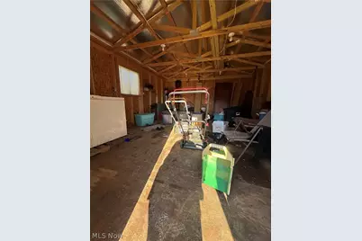 1748 South Lawn Extension, Coshocton, OH 43812 - Photo 6