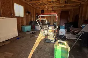 1748 South Lawn Ext, Coshocton, OH 43812 - Photo 6