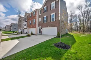 34566 Ethan Way, Willoughby, OH 44094 - Photo 2