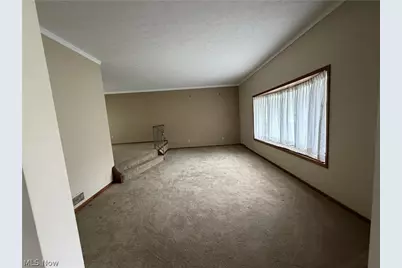 113 Martha Drive, St Clairsville, OH 43950 - Photo 6