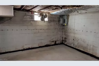 1857 12th Street SW, Akron, OH 44314 - Photo 12