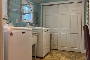 3946 Dunton Rd, Lorain, OH 44055 - Photo 16