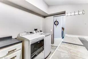 4032 St Andrews Ct, Canfield, OH 44406 - Photo 28