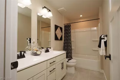 8100 Jack Ryan Drive, North Ridgeville, OH 44039 - Photo 16