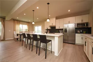 8100 Jack Ryan Dr, North Ridgeville, OH 44039 - Photo 4