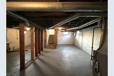 1825 Bernice Court NE, Canton, OH 44705 - Photo 32