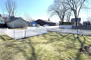 1825 Bernice Ct NE, Canton, OH 44705 - Photo 8