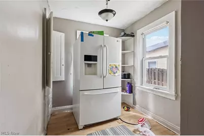 18310 La Salle Avenue, Loveland, OH 44119 - Photo 12