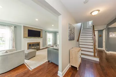 18707 Scottsdale Boulevard, Huber Heights, OH 44122 - Photo 6