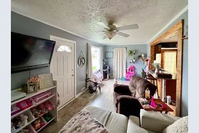 516 W 10th Street, Ashland, OH 44805 - Photo 2