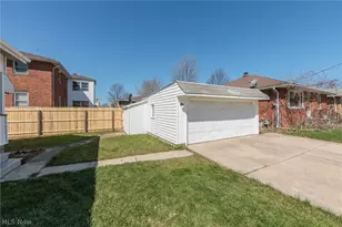 19251 Abby Ave, Euclid, OH 44119 - Photo 42