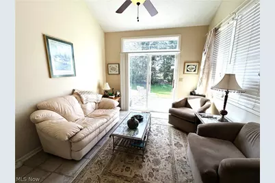 15220 Chestnut Oak Lane, Strongsville, OH 44149 - Photo 10