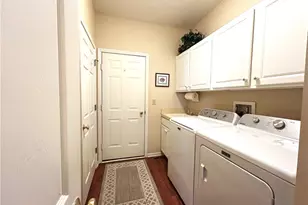 15220 Chestnut Oak Ln, Strongsville, OH 44149 - Photo 14