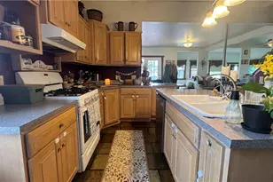 417 2nd St NE, New Philadelphia, OH 44663 - Photo 4